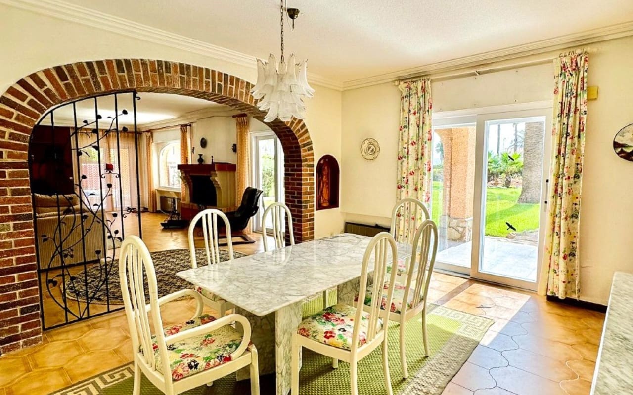 3 quarto Moradia para venda em La Manga del Mar Menor com piscina - 1 490 000 € (Ref: 9805145)