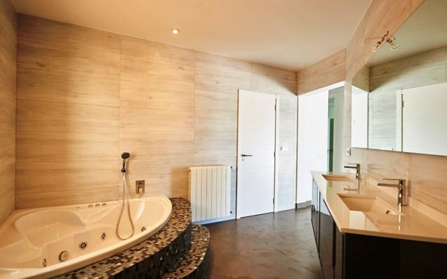 4 camera da letto Villa in vendita in Altea con piscina - 1.195.000 € (Rif: 9805146)