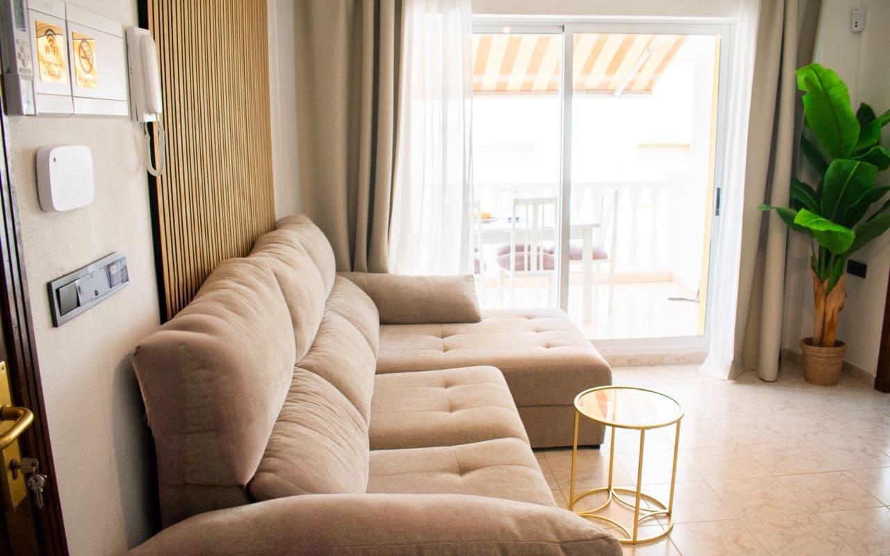 3 slaapkamer Penthouse te koop in La Mata met zwembad - € 269.000 (Ref: 9805147)