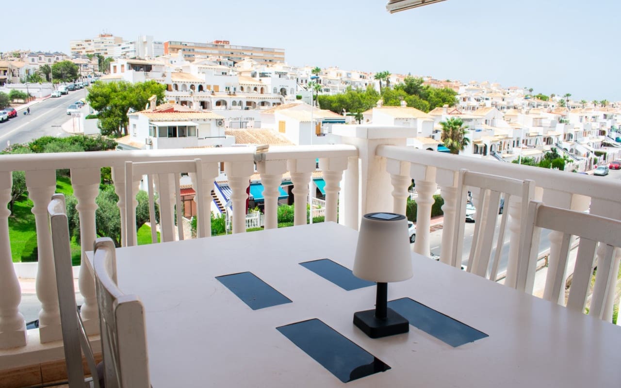 3 slaapkamer Penthouse te koop in La Mata met zwembad - € 269.000 (Ref: 9805147)