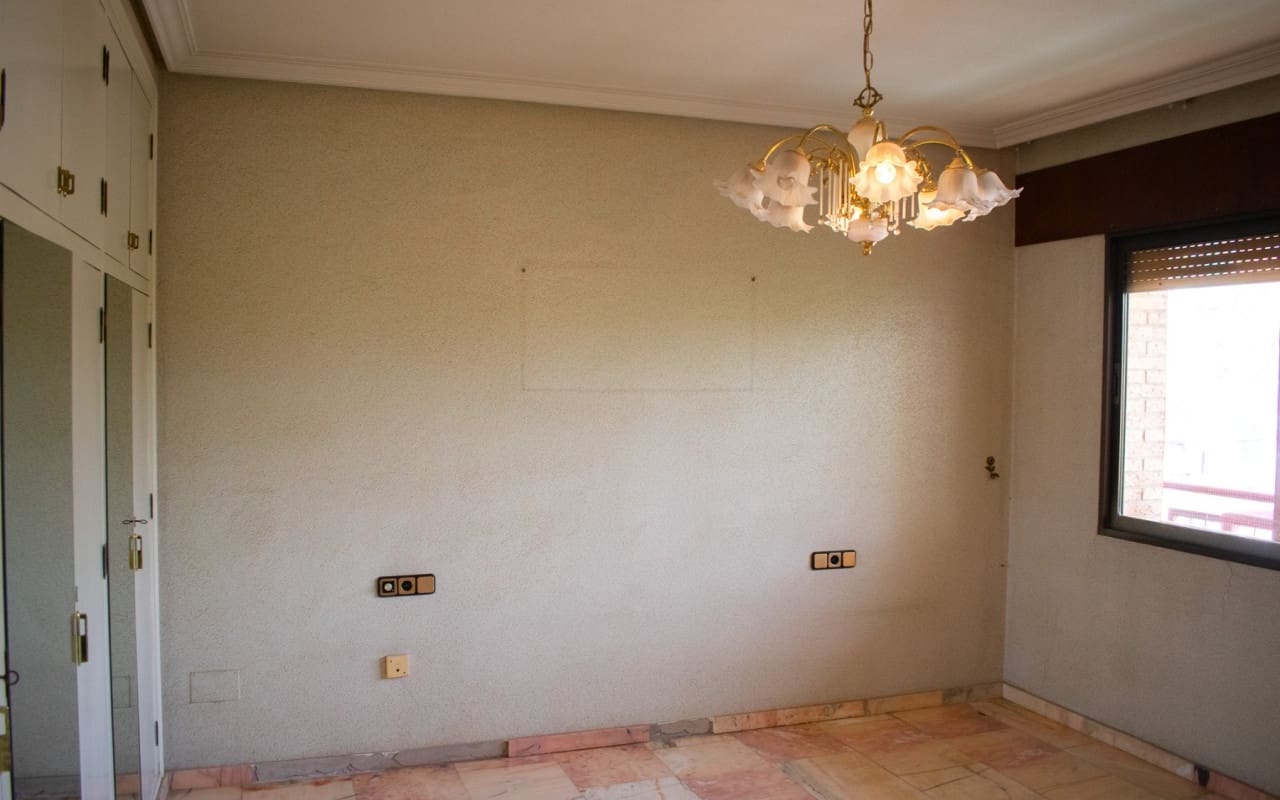 Chalet de 5 habitaciones en Llano de Brujas en venta - 726.000 € (Ref: 9805148)