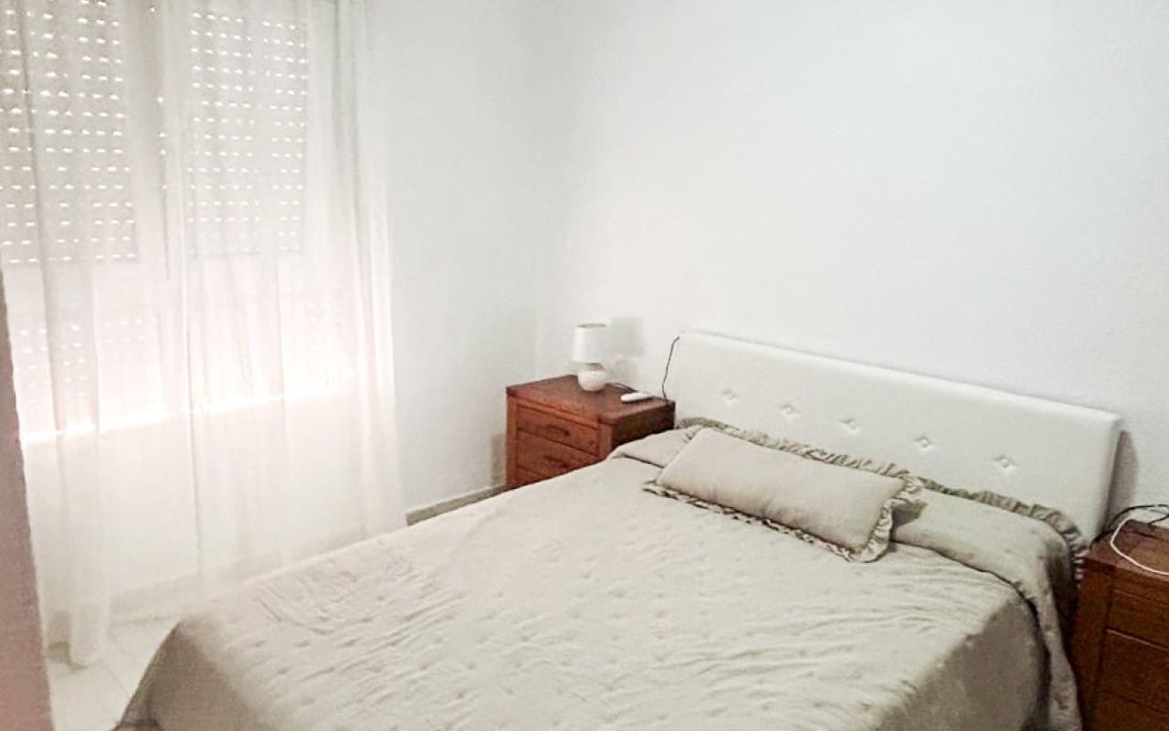 Casa de 3 habitaciones en Torrevieja en venta - 230.500 € (Ref: 9805149)