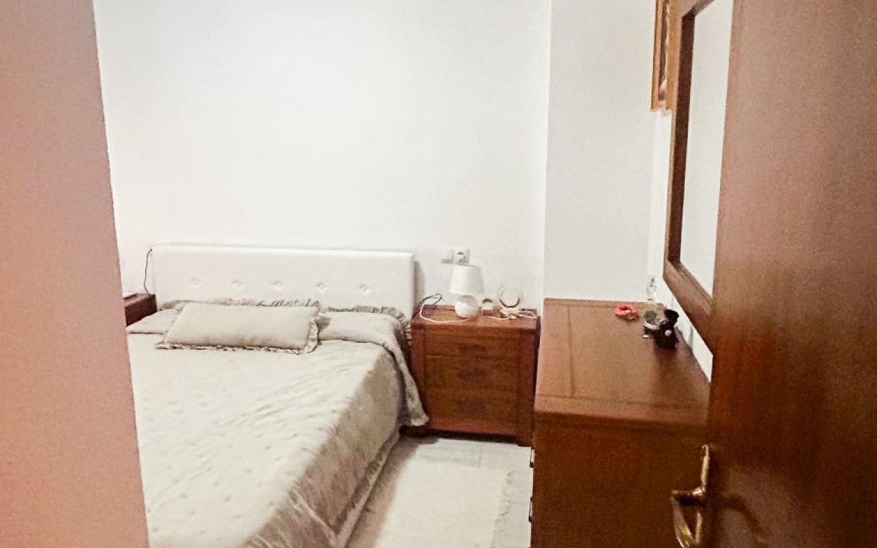 Casa de 3 habitaciones en Torrevieja en venta - 230.500 € (Ref: 9805149)