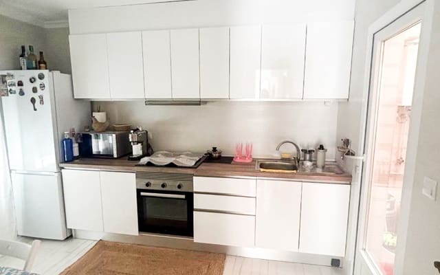 Casa de 3 habitaciones en Centro, Torrevieja en venta - 230.500 € (Ref: 9805149)