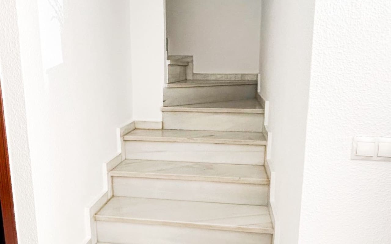 Casa de 3 habitaciones en Torrevieja en venta - 230.500 € (Ref: 9805149)