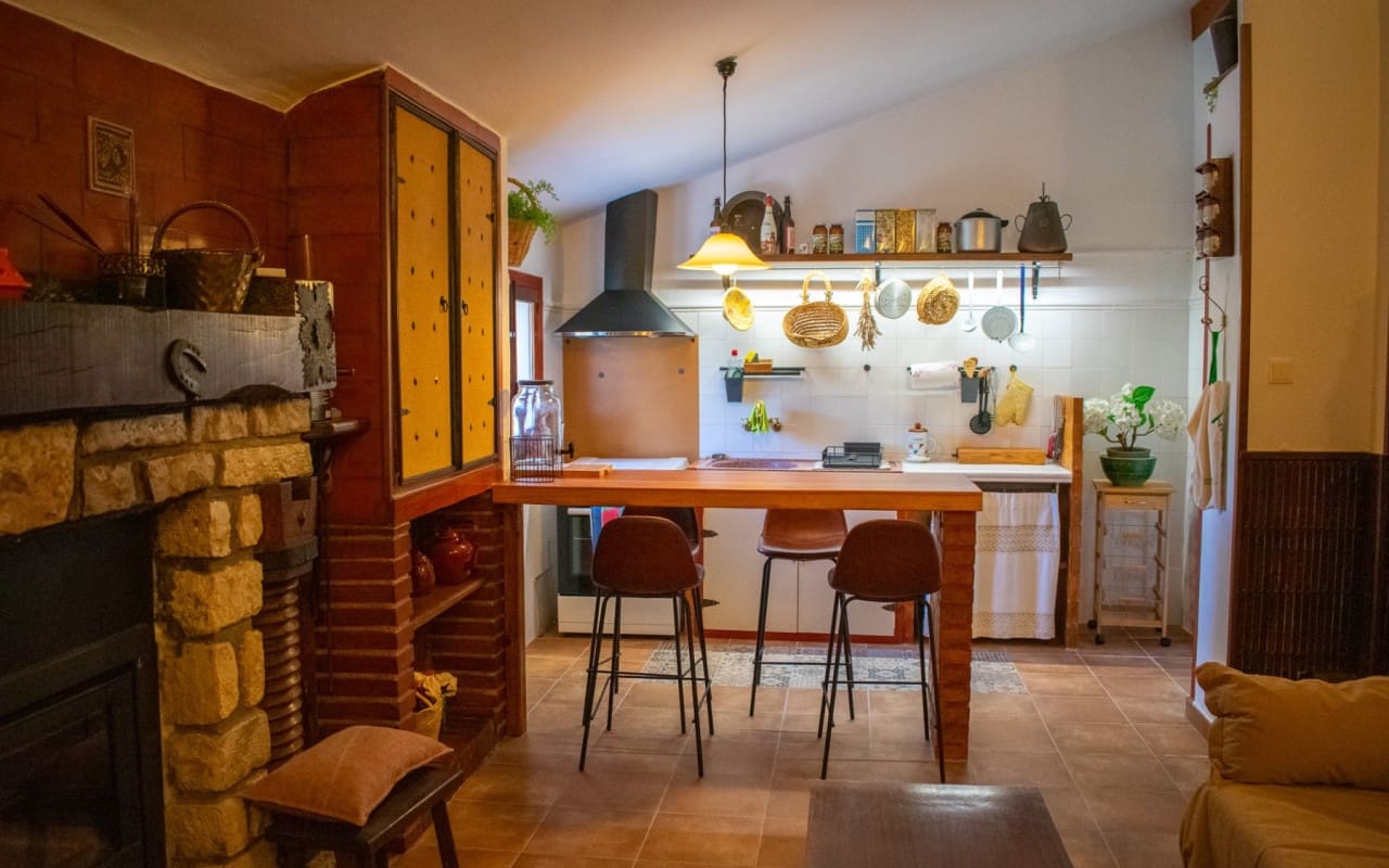 8 soveværelse Villa til salg i Onil med swimmingpool - € 2.000.000 (Ref: 9805150)