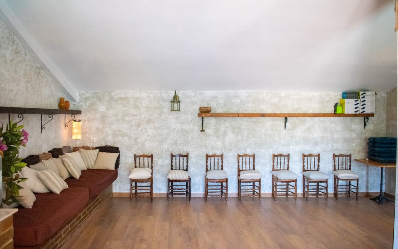 8 soveværelse Villa til salg i Onil med swimmingpool - € 2.000.000 (Ref: 9805150)