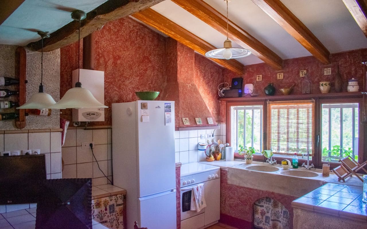 8 soveværelse Villa til salg i Onil med swimmingpool - € 2.000.000 (Ref: 9805150)