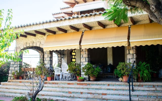 6 sypialnia Willa na sprzedaż w Albufereta, Miasto Alicante / Alacant z basenem - 1 600 000 € (Ref: 9805153)