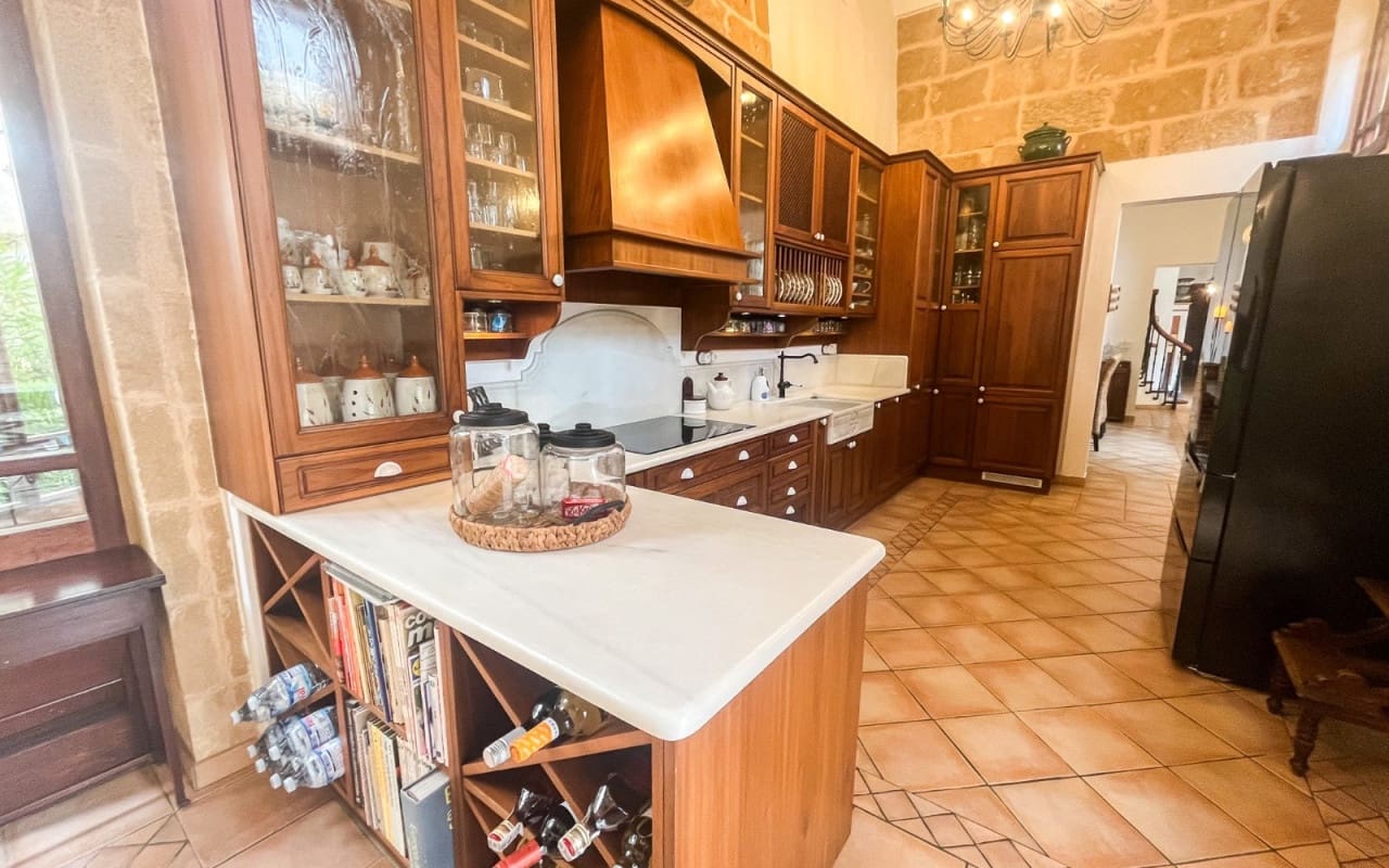 7 slaapkamer Halfvrijstaande villa te koop in Javea / Xabia met zwembad - € 1.800.000 (Ref: 9805155)