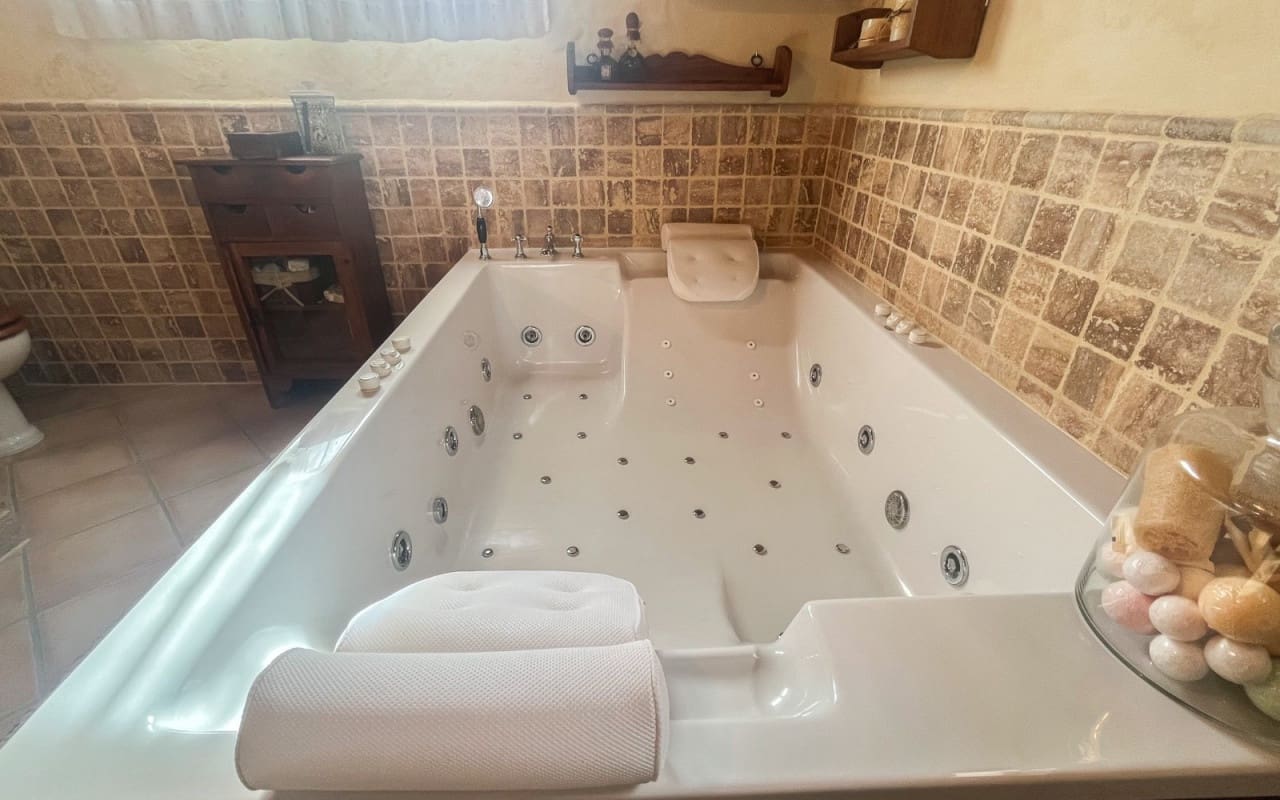 7 slaapkamer Halfvrijstaande villa te koop in Javea / Xabia met zwembad - € 1.800.000 (Ref: 9805155)