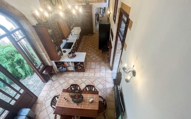 7 slaapkamer Halfvrijstaande villa te koop in Centro ciudad, Javea / Xàbia met zwembad - € 1.800.000 (Ref: 9805155)