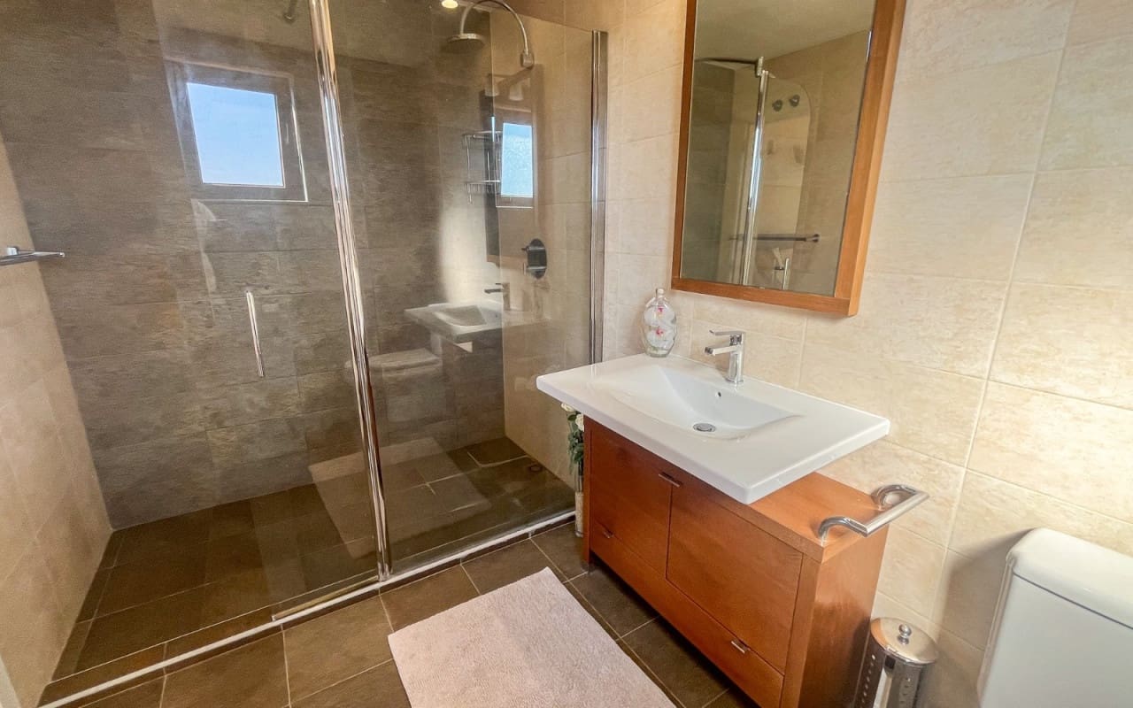 4 Zimmer Villa zu verkaufen in Finestrat mit Pool - 1.050.000 € (Ref: 9805156)