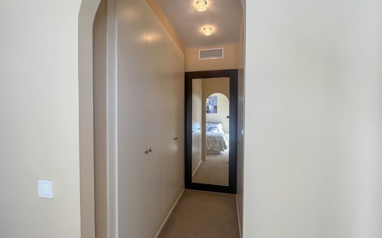 4 Zimmer Villa zu verkaufen in Finestrat mit Pool - 1.050.000 € (Ref: 9805156)