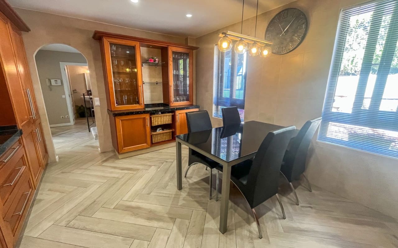 4 Zimmer Villa zu verkaufen in Finestrat mit Pool - 1.050.000 € (Ref: 9805156)