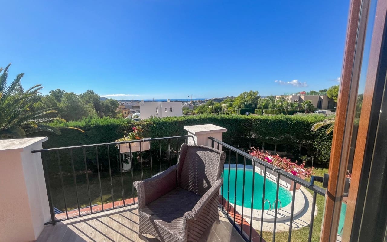 4 Zimmer Villa zu verkaufen in Finestrat mit Pool - 1.050.000 € (Ref: 9805156)