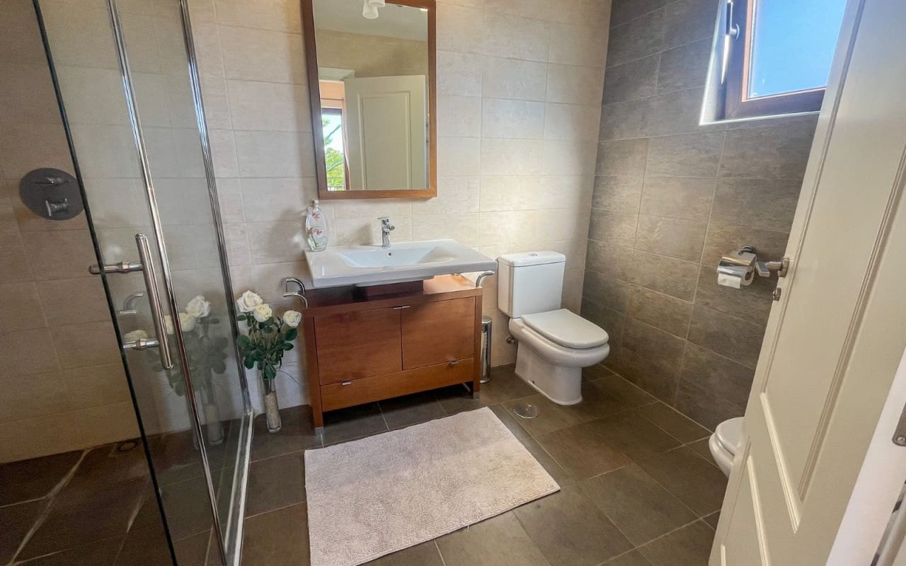 4 Zimmer Villa zu verkaufen in Finestrat mit Pool - 1.050.000 € (Ref: 9805156)