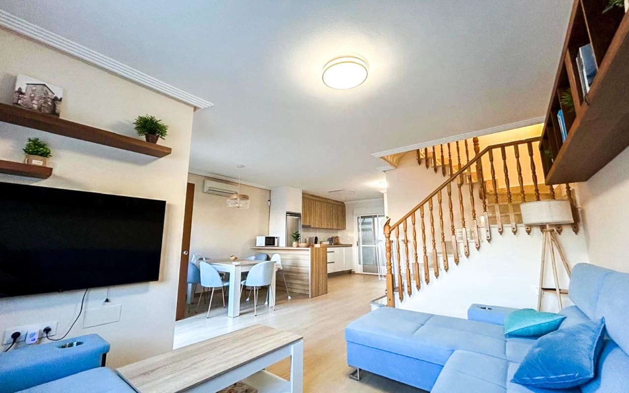 3 sovrum Radhus till salu i Torre de la Horadada med pool - 383 300 € (Ref: 9805158)