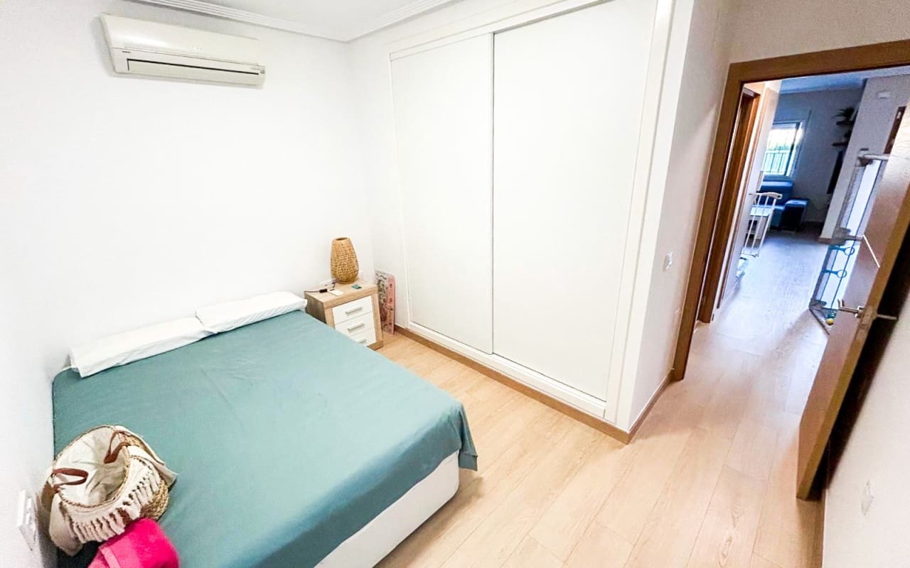 3 sovrum Radhus till salu i Torre de la Horadada med pool - 383 300 € (Ref: 9805158)