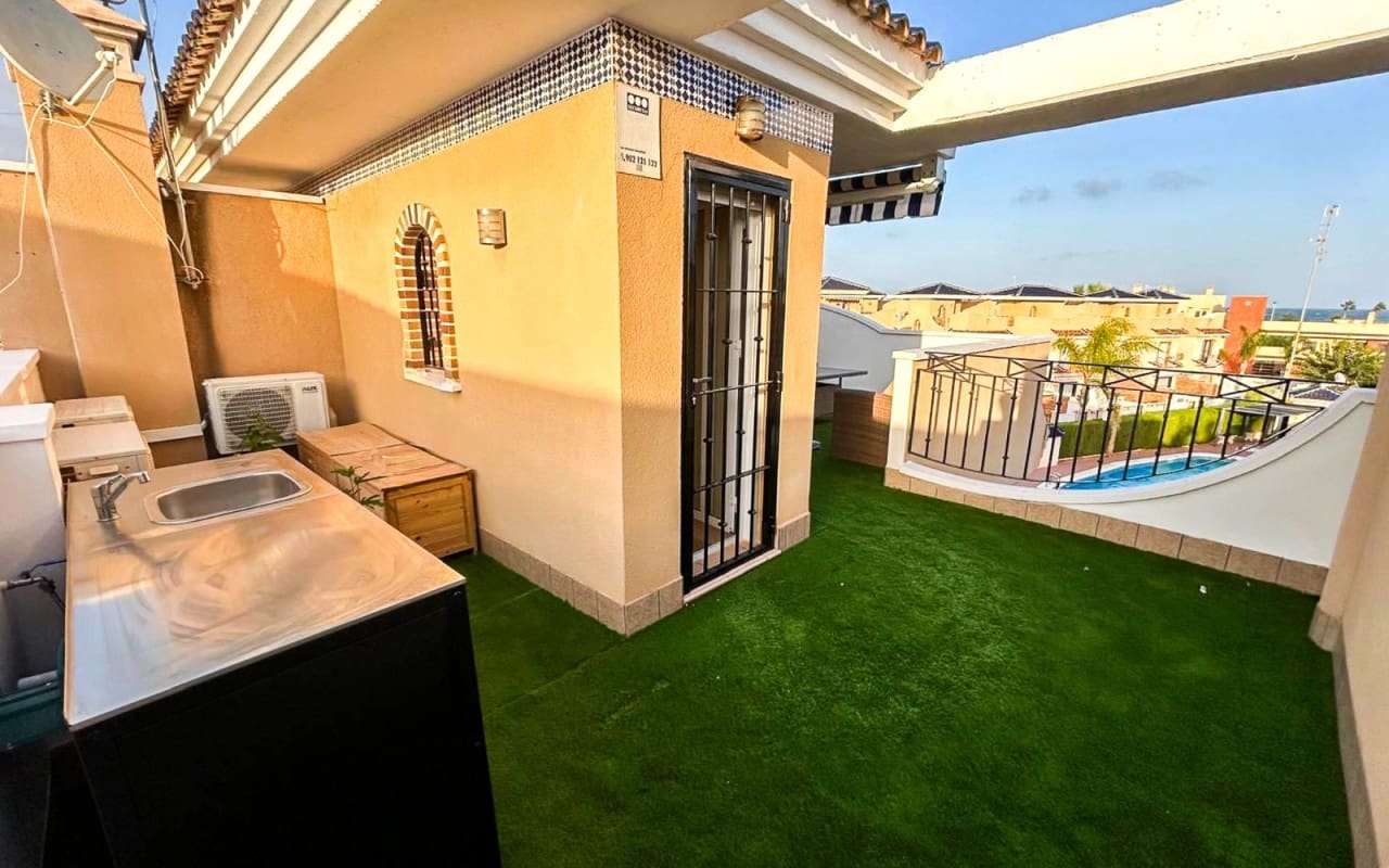 3 sovrum Radhus till salu i Torre de la Horadada med pool - 383 300 € (Ref: 9805158)