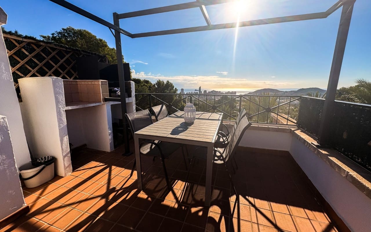 2 chambre Villa/Maison Mitoyenne à vendre à Finestrat avec piscine - 339 000 € (Ref: 9805159)