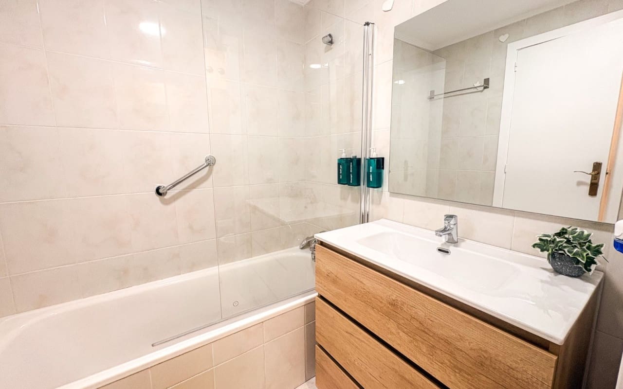 2 chambre Villa/Maison Mitoyenne à vendre à Finestrat avec piscine - 339 000 € (Ref: 9805159)