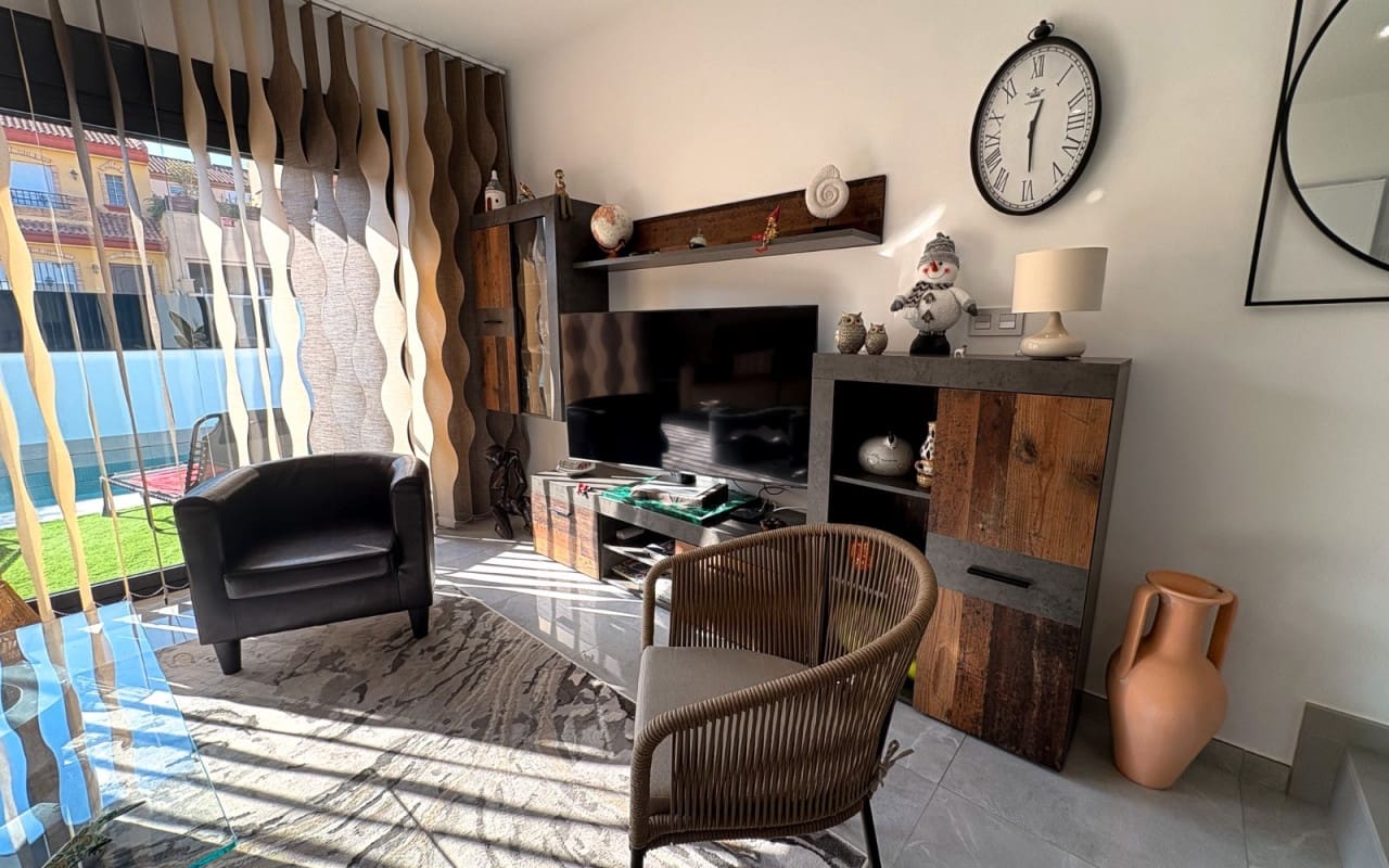 3 sypialnia Dom blizniak na sprzedaż w San Pedro del Pinatar z basenem - 420 000 € (Ref: 9805160)