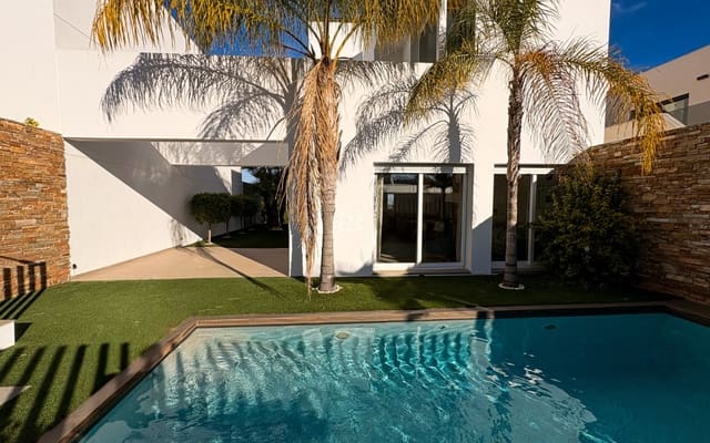 3 sypialnia Dom blizniak na sprzedaż w Ciudad Quesada, Rojales z basenem - 540 000 € (Ref: 9805161)