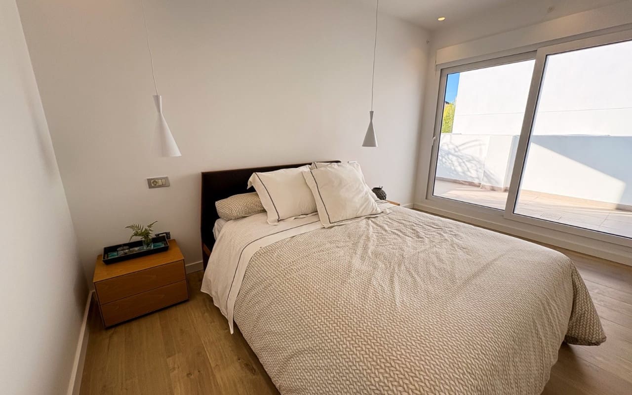 3 sypialnia Dom blizniak na sprzedaż w Ciudad Quesada z basenem - 540 000 € (Ref: 9805161)