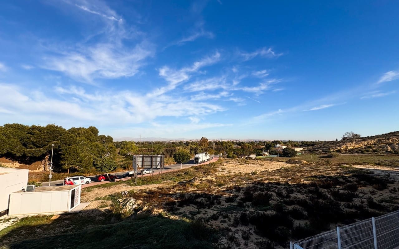 3 sypialnia Dom blizniak na sprzedaż w Ciudad Quesada z basenem - 540 000 € (Ref: 9805161)