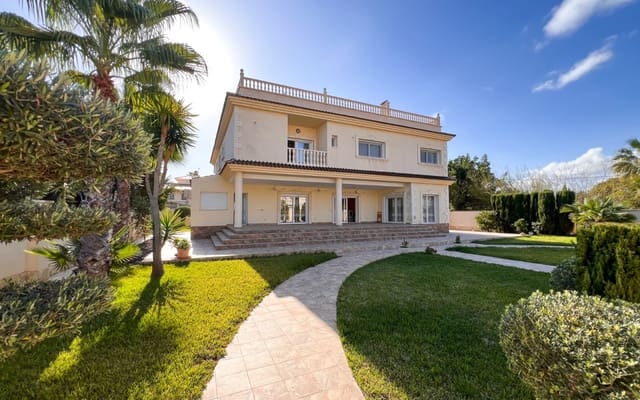 11 bedroom Villa for sale in Cabo Roig, Orihuela with pool - € 1,800,000 (Ref: 9805162)