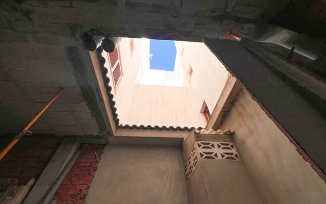 Komercyjne na sprzedaż w Guardamar Playa, Guardamar del Segura - 190 000 € (Ref: 9805163)