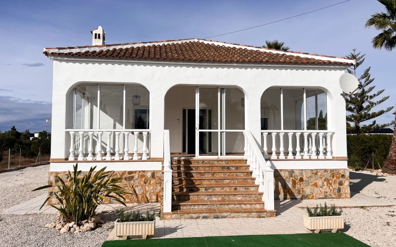 4 bedroom Villa for sale in Dolores with pool - € 529,000 (Ref: 9805164)