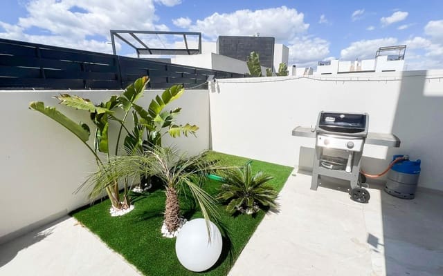 2 soverom Villa til salgs i Benijófar med svømmebasseng - € 300 000 (Ref: 9805166)