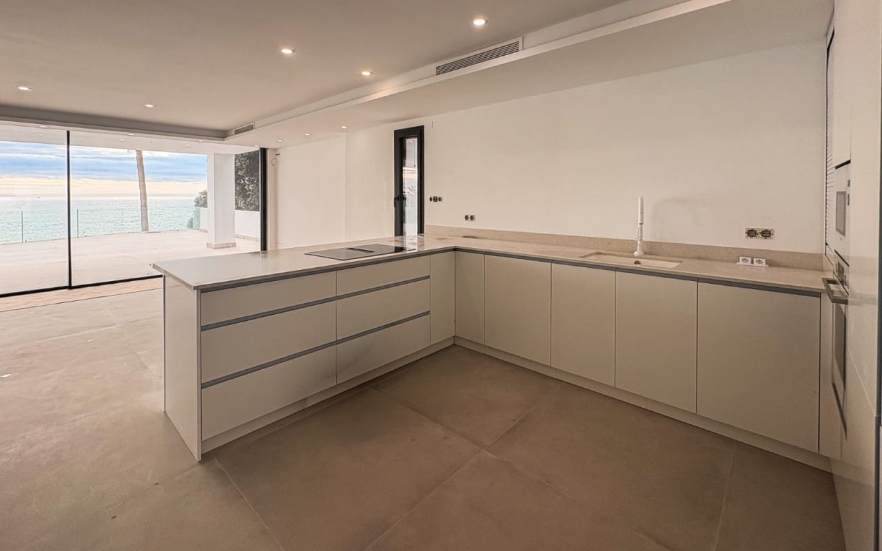 Chalet de 5 habitaciones en Coveta Fuma en venta con piscina - 2.700.000 € (Ref: 9805168)