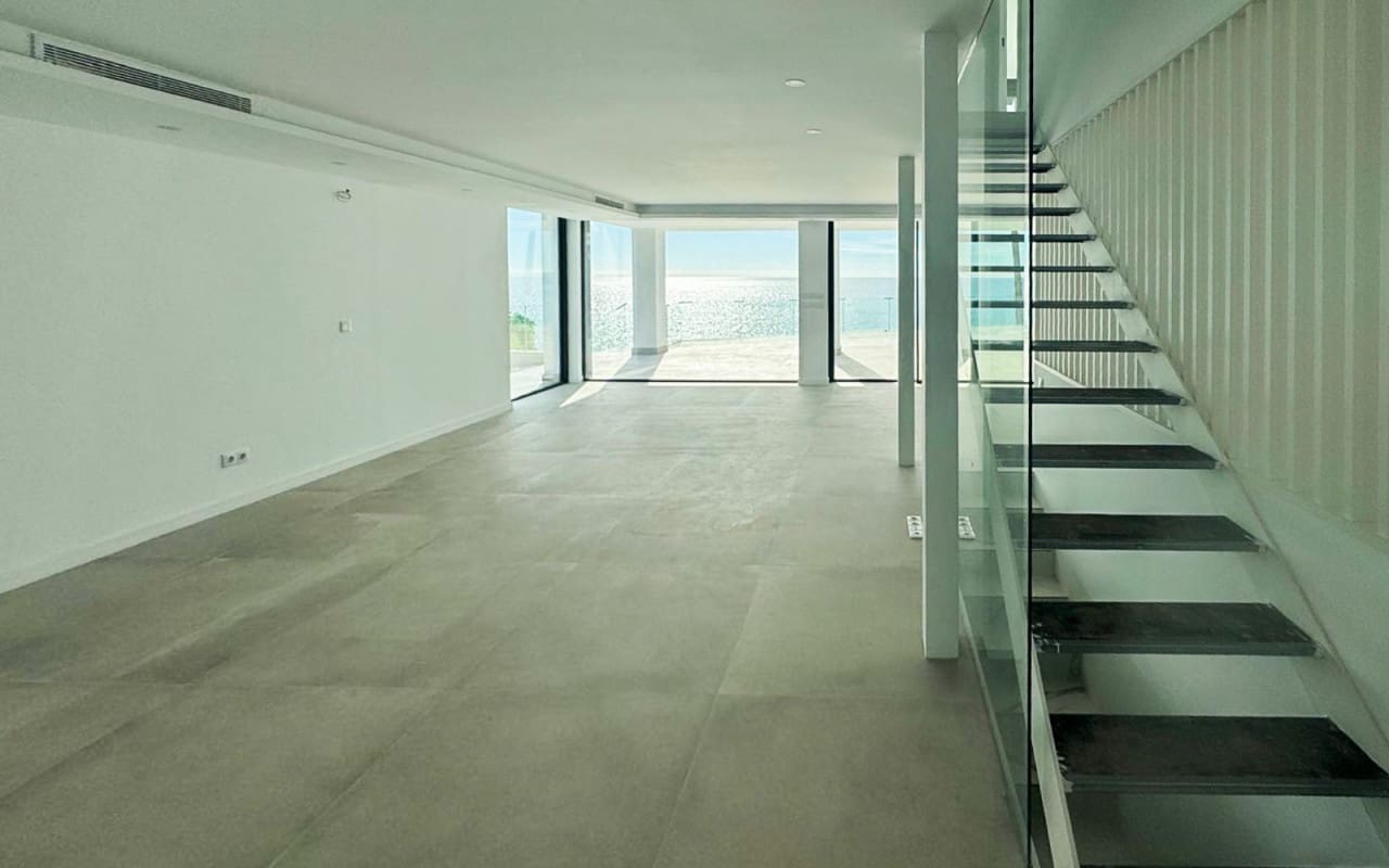 Chalet de 5 habitaciones en Coveta Fuma en venta con piscina - 2.700.000 € (Ref: 9805168)