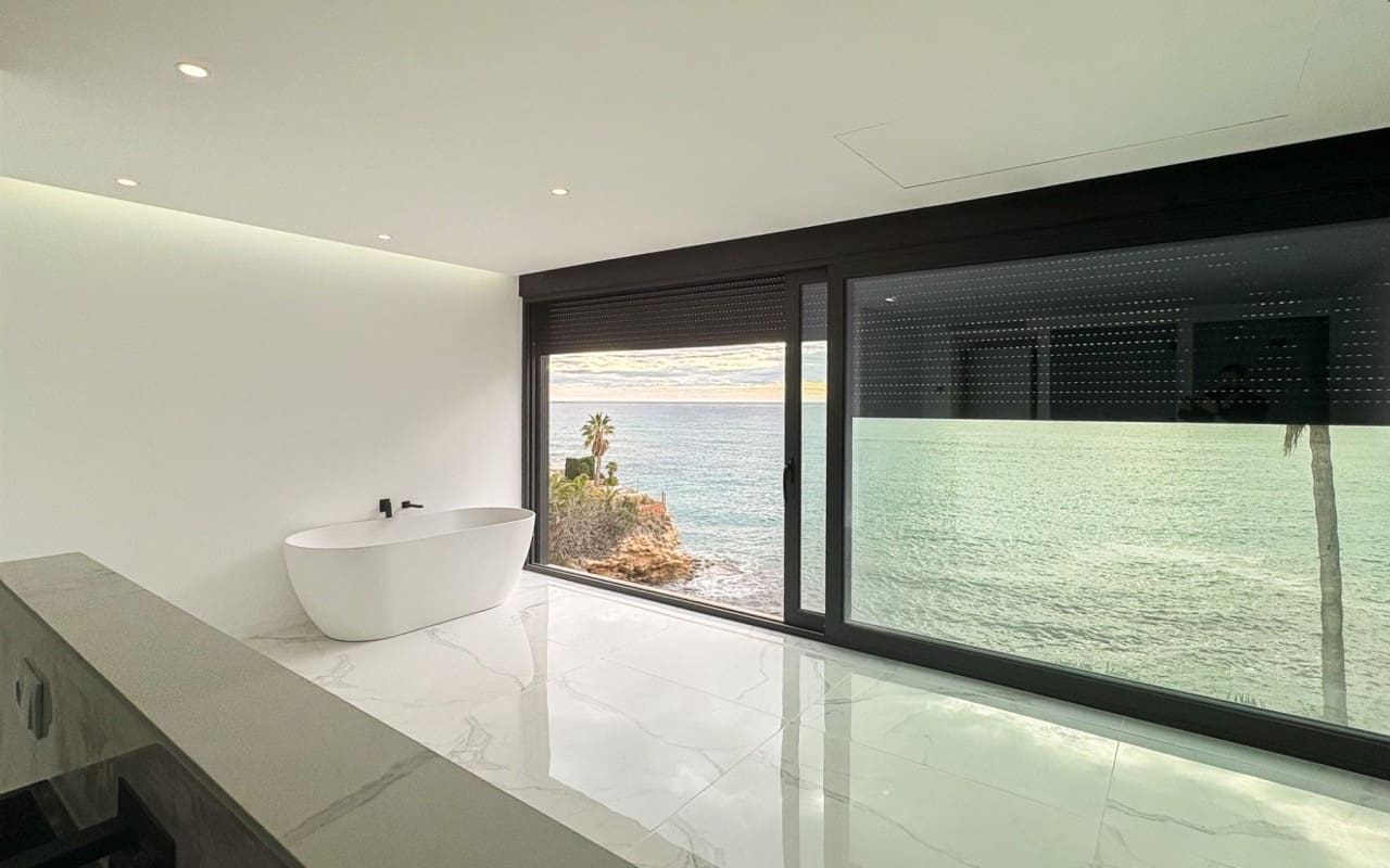 Chalet de 5 habitaciones en Coveta Fuma en venta con piscina - 2.700.000 € (Ref: 9805168)