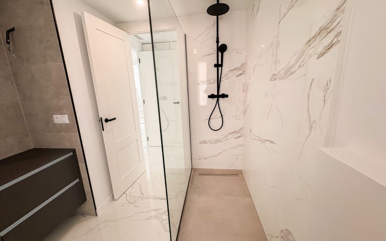 Chalet de 5 habitaciones en Coveta Fuma en venta con piscina - 2.700.000 € (Ref: 9805168)