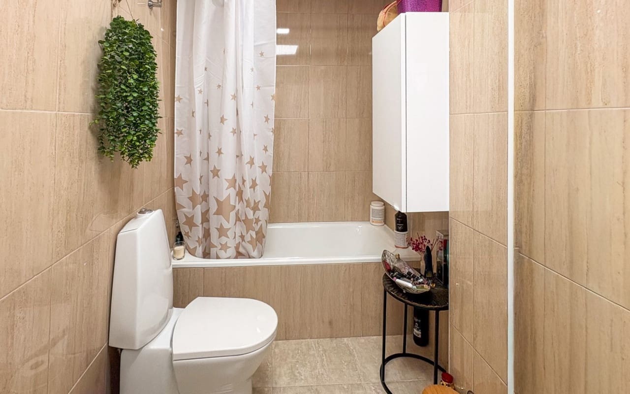 Casa de 3 habitaciones en Arenales del Sol en venta con piscina - 378.000 € (Ref: 9805169)