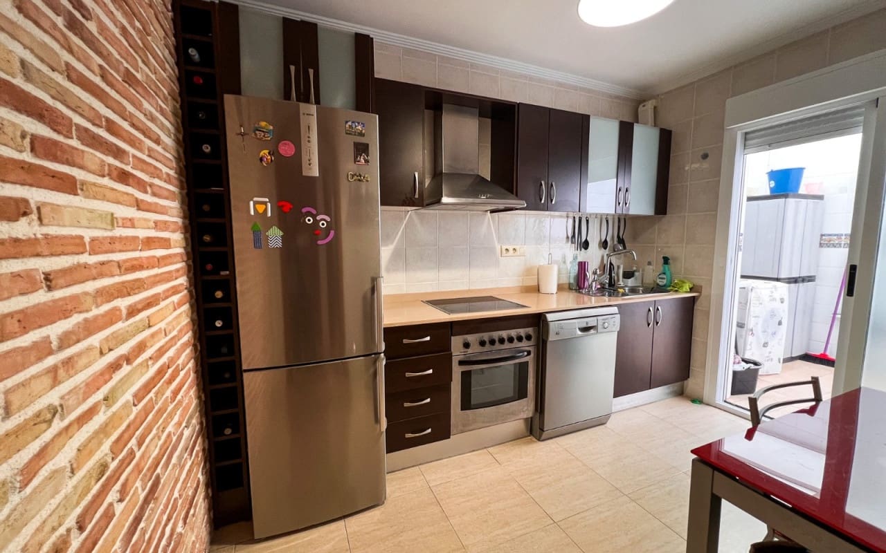 3 sypialnia Dom szeregowy na sprzedaż w Pilar de la Horadada z basenem - 369 000 € (Ref: 9805171)