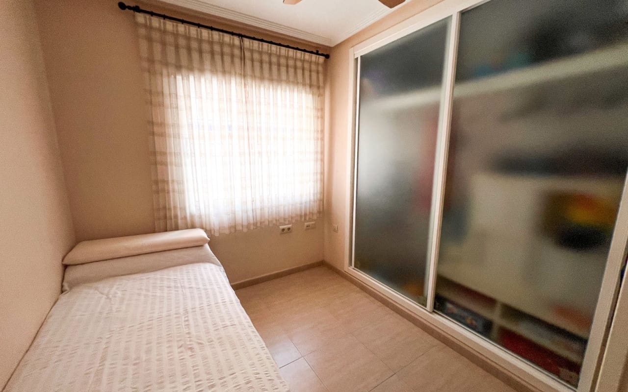 3 sypialnia Dom szeregowy na sprzedaż w Pilar de la Horadada z basenem - 369 000 € (Ref: 9805171)