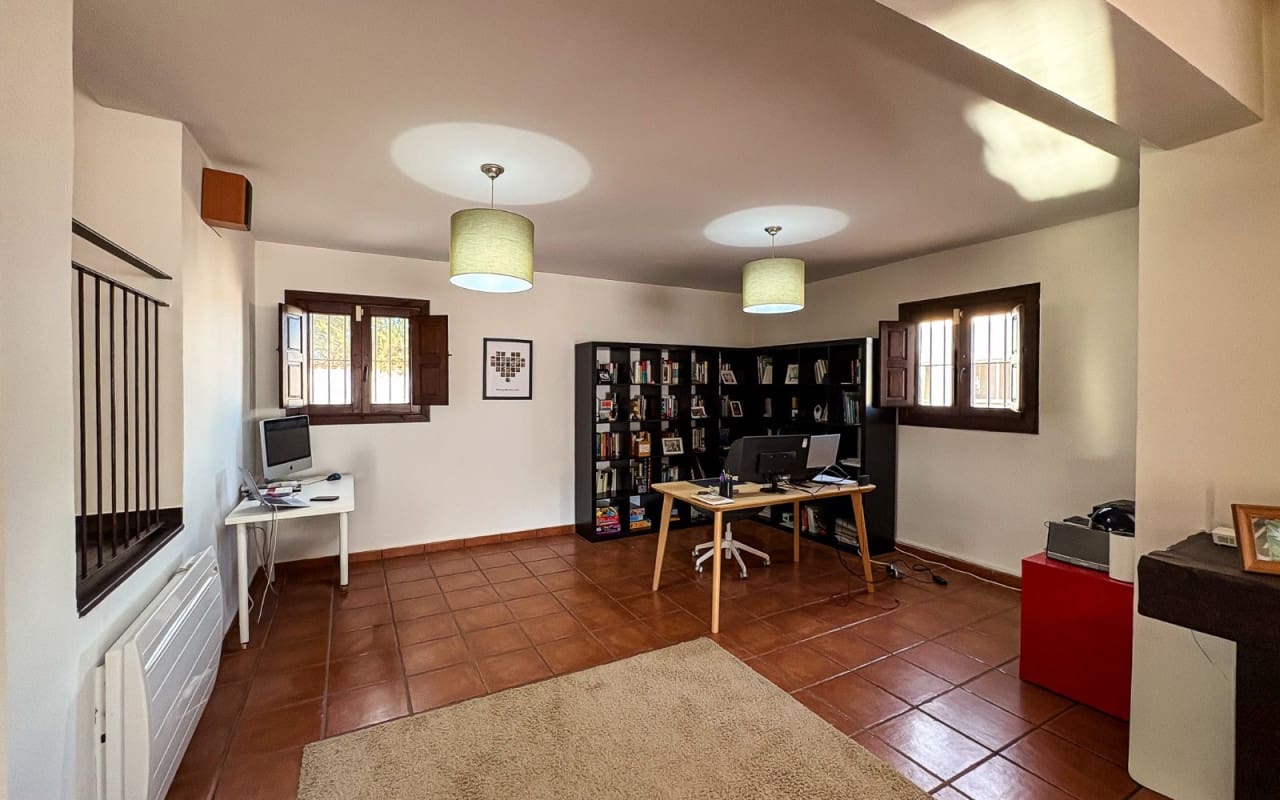 4 camera da letto Villa in vendita in Santa Pola con piscina - 849.000 € (Rif: 9805172)