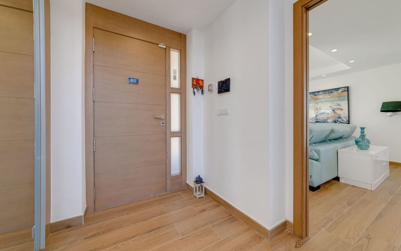 4 bedroom Villa for sale in Orihuela Costa with pool - € 1,275,000 (Ref: 9805173)