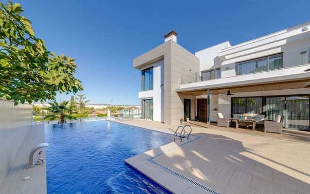 4 soverom Villa til salgs i Orihuela Costa, Orihuela med svømmebasseng - € 1 275 000 (Ref: 9805173)