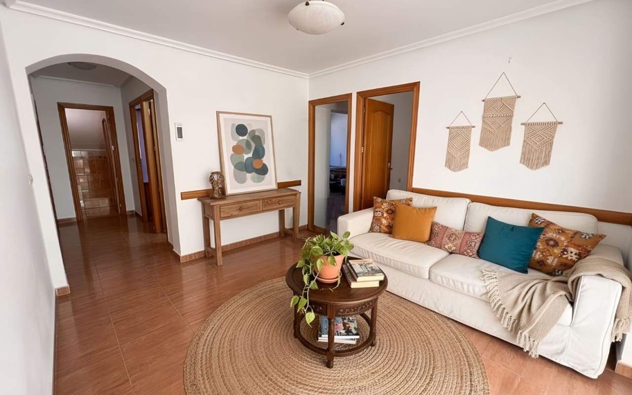 6 soveværelse Byhus til salg i Los Balcones med swimmingpool - € 480.000 (Ref: 9805174)