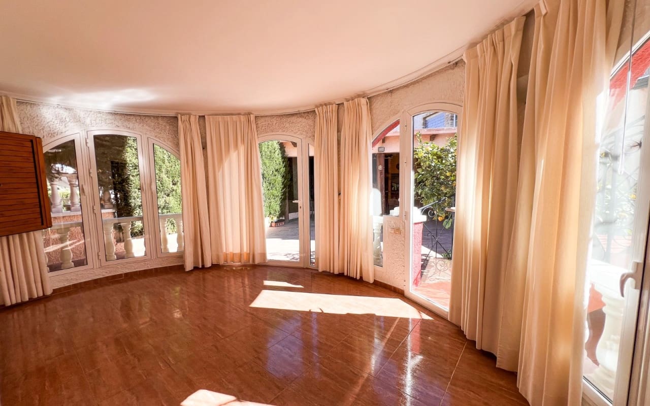 6 soveværelse Byhus til salg i Los Balcones med swimmingpool - € 480.000 (Ref: 9805174)