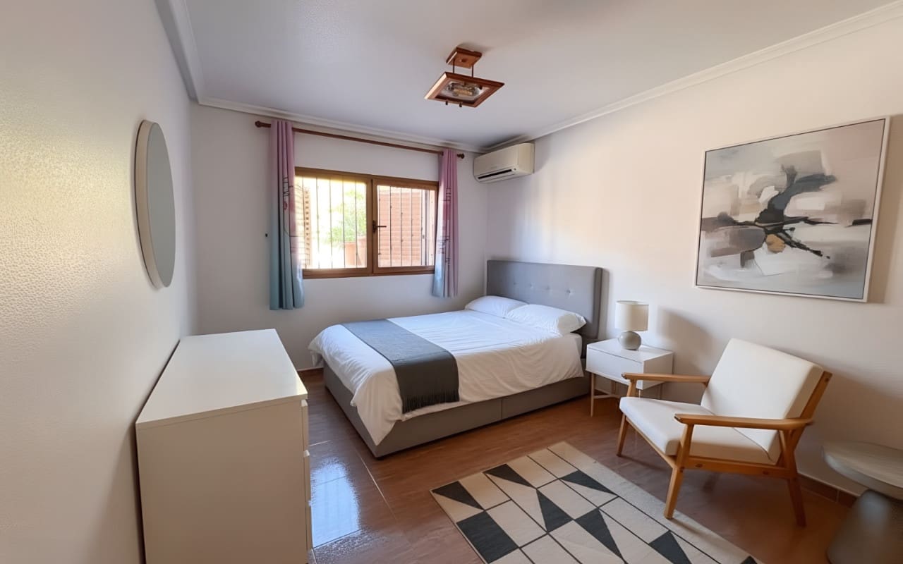 6 soveværelse Byhus til salg i Los Balcones med swimmingpool - € 480.000 (Ref: 9805174)