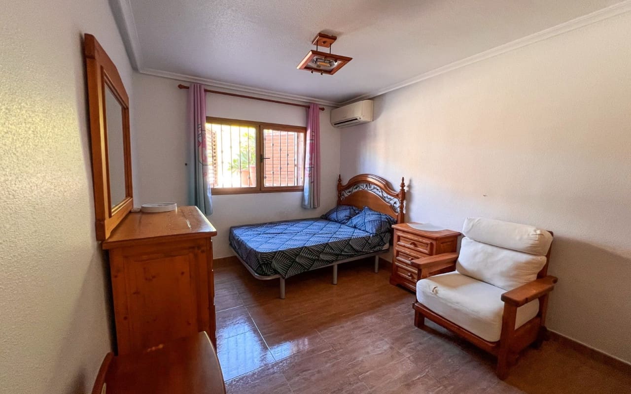 6 soveværelse Byhus til salg i Los Balcones med swimmingpool - € 480.000 (Ref: 9805174)