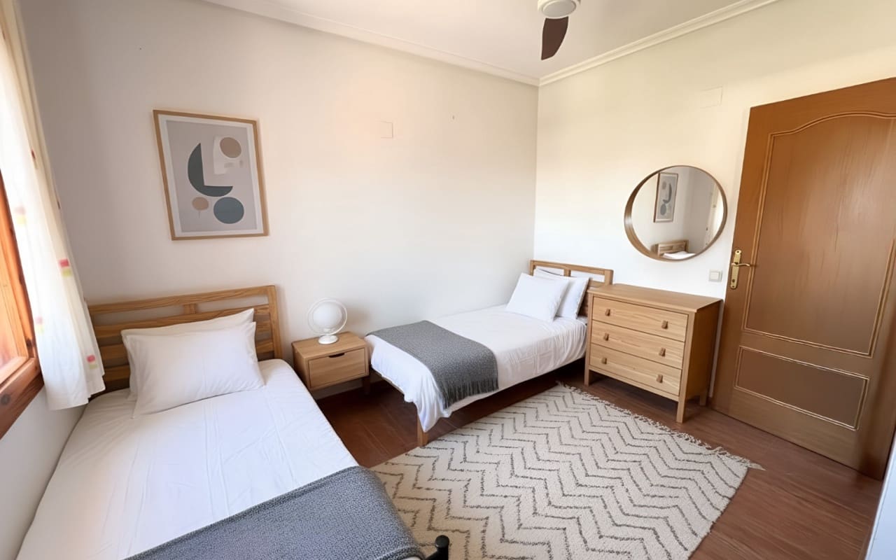 6 soveværelse Byhus til salg i Los Balcones med swimmingpool - € 480.000 (Ref: 9805174)