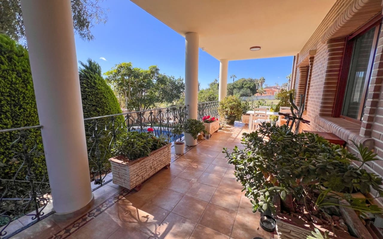 5 sypialnia Willa na sprzedaż w Ciudad Quesada z basenem - 630 000 € (Ref: 9805176)